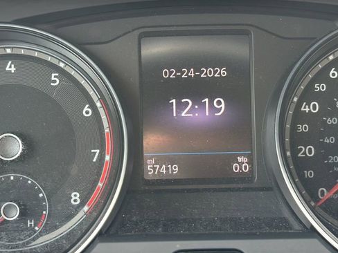 Used 2021 Volkswagen Atlas SE w/ Panoramic Sunroof Package image 10