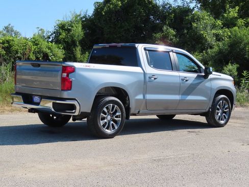 Certified 2023 Chevrolet Silverado 1500 LT AWD/4WD image 3