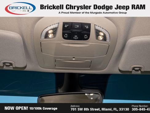 Used 2023 Chrysler Voyager LX image 22