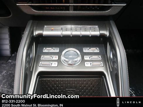 New 2025 Lincoln Nautilus Premier w/ Jet Appearance Package image 17