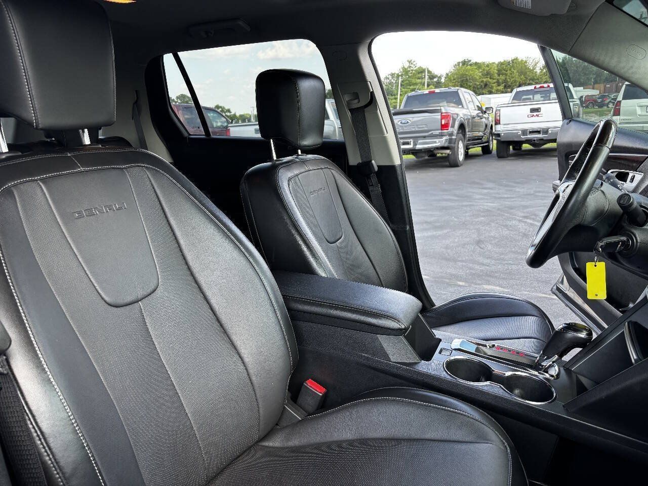 Used 2017 GMC Terrain Denali FWD image 27