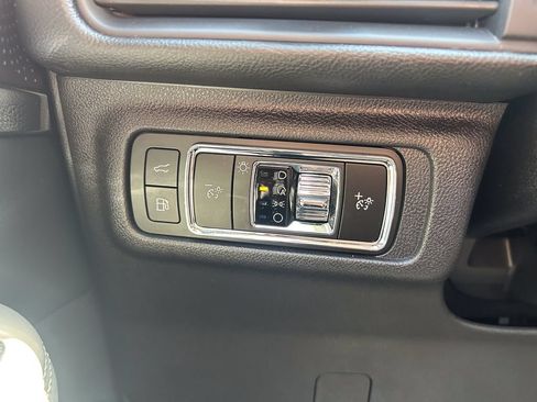 New 2025 Lincoln Corsair Grand Touring AWD/4WD image 30