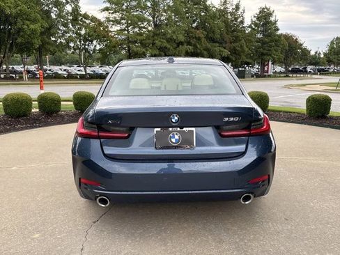 Certified 2025 BMW 330i xDrive Sedan w/ Premium Package AWD/4WD image 4