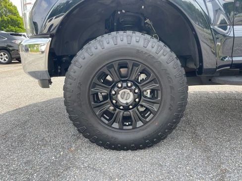 Used 2022 Ford F250 Lariat w/ Tremor Off-Road Package AWD/4WD image 24