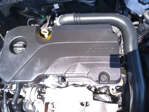 Used 2025 Chevrolet Malibu LT FWD image 20
