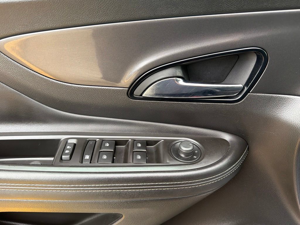 Used 2019 Buick Encore Preferred FWD image 12