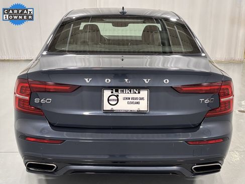 Used 2021 Volvo S60 T6 R-Design image 7