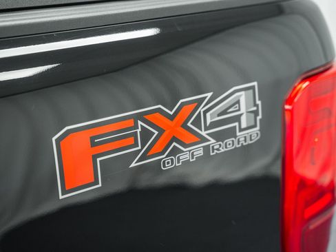 Certified 2019 Ford Ranger Lariat w/ Equipment Group 501A Mid image 25