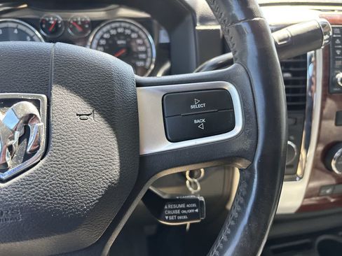 Used 2011 RAM 1500 Laramie AWD/4WD image 12