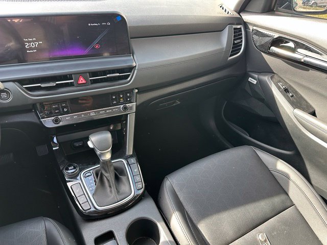 Used 2025 Kia Seltos SX AWD/4WD image 13