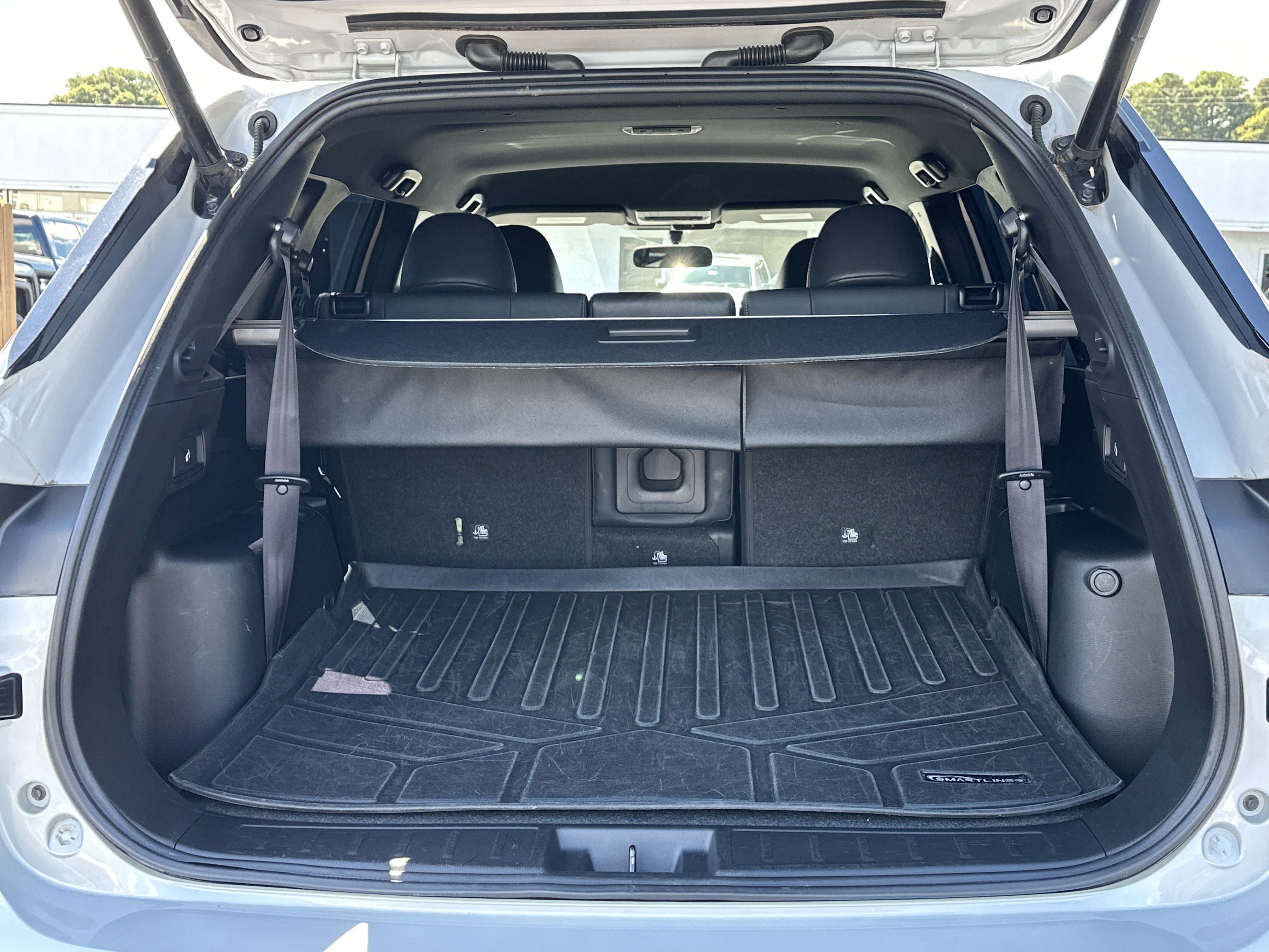 Used 2023 Mitsubishi Outlander SE FWD image 14
