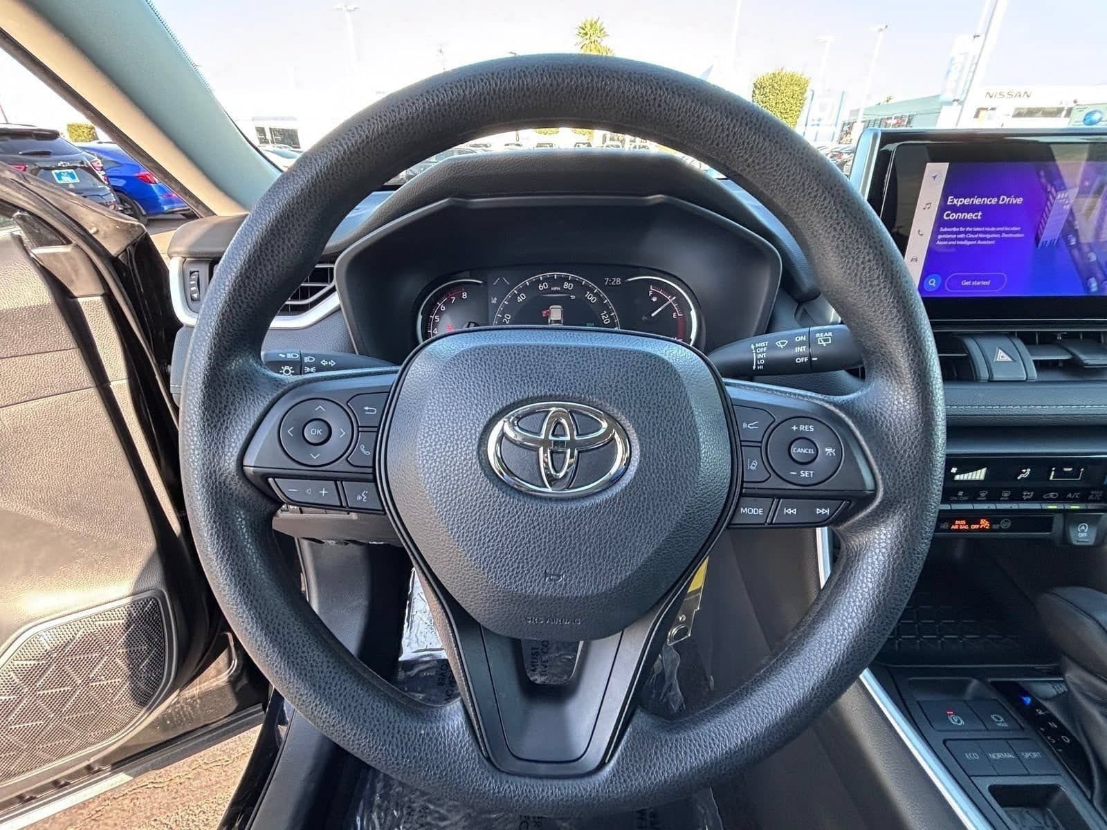 Used 2024 Toyota RAV4 LE FWD image 23