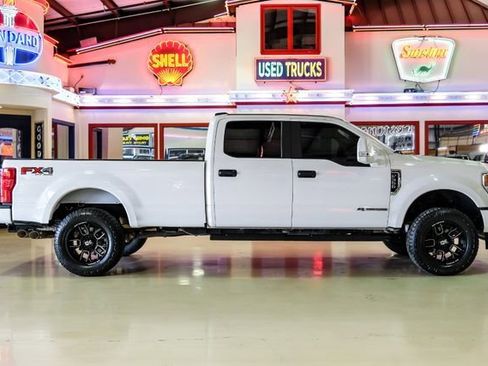 Used 2020 Ford F350 XL w/ Power Equipment Group AWD/4WD image 9