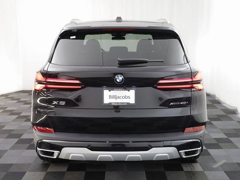 New 2026 BMW X5 xDrive40i w/ Climate Comfort Package image 17
