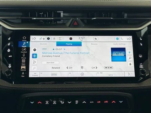 Used 2026 Jeep Cherokee Overland w/ Advanced Pro Tech Group AWD/4WD image 13
