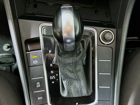 Used 2019 Volkswagen Jetta S w/ Driver Assistance Package image 24