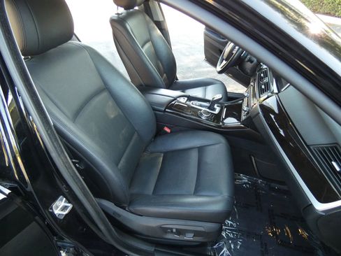 Used 2016 BMW 535i Sedan image 28