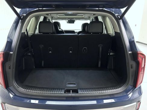 Used 2025 Kia Telluride S AWD/4WD image 22
