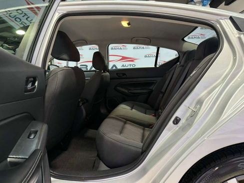 Used 2025 Nissan Altima 2.5 SV image 38