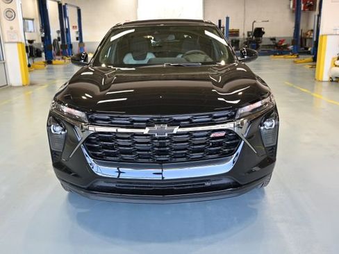 New 2026 Chevrolet Trax RS image 2