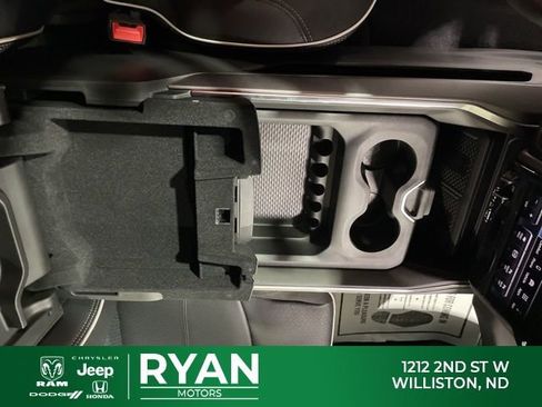 New 2025 RAM 2500 Laramie image 33