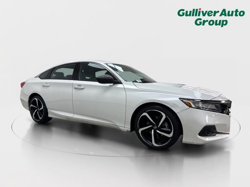 Used 2021 Honda Accord Sport image 12
