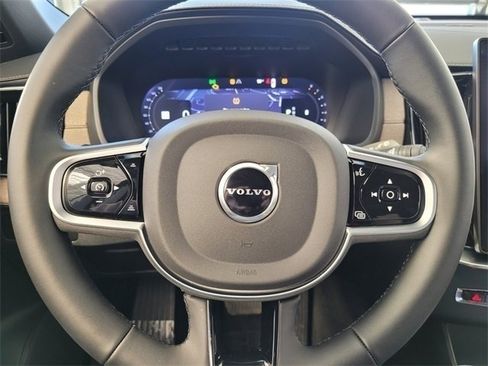 Certified 2026 Volvo XC90 B6 Plus w/ Protection Package image 23