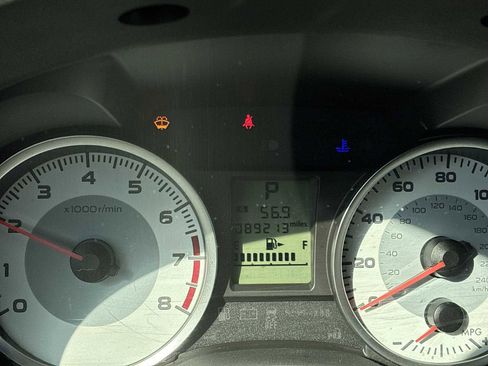 Used 2014 Subaru Impreza 2.0i Premium w/ All-Weather Package w/CVT image 10