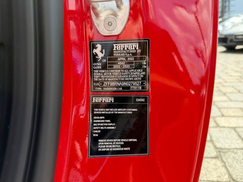 Used 2022 Ferrari Roma RWD image 57