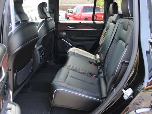 Used 2025 Jeep Grand Cherokee Summit w/ Advanced Protech Group IV AWD/4WD image 42