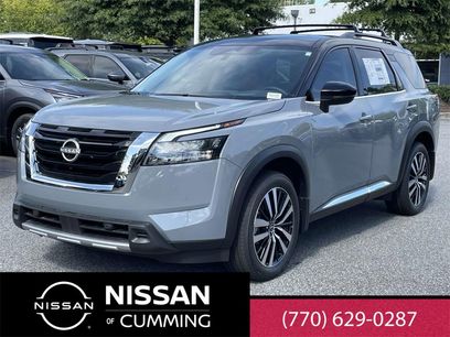New 2025 Nissan Pathfinder Platinum w/ Cargo Package