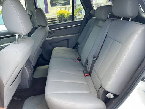 Used 2012 Hyundai Santa Fe GLS AWD/4WD image 12