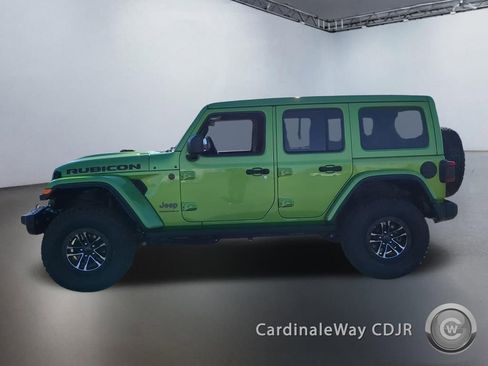 Used 2026 Jeep Wrangler Unlimited Rubicon AWD/4WD image 33