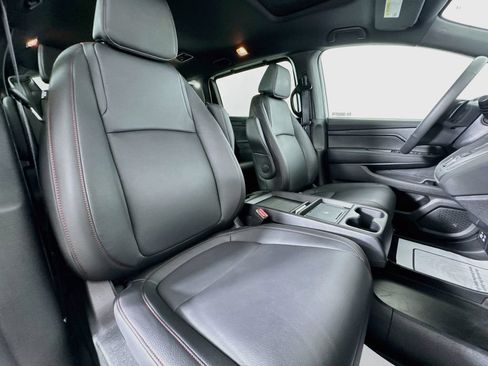 Certified 2026 Honda Odyssey Sport-L image 41