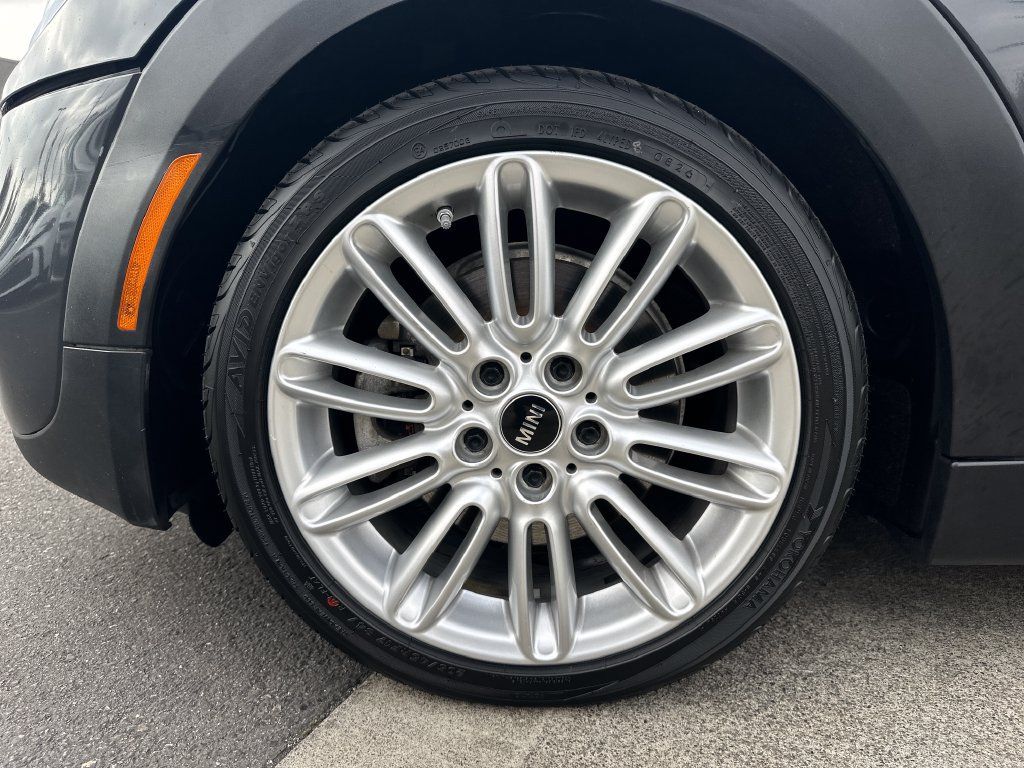 Used 2014 MINI Cooper S FWD image 26