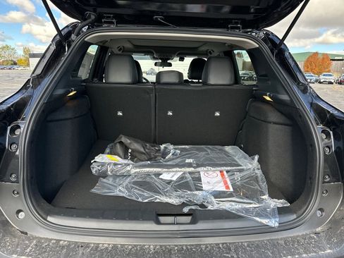 New 2026 Nissan Kicks SR w/ SR Premium Package image 37