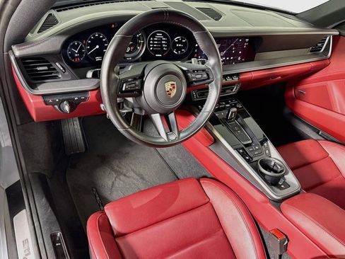Certified 2024 Porsche 911 Carrera RWD image 4