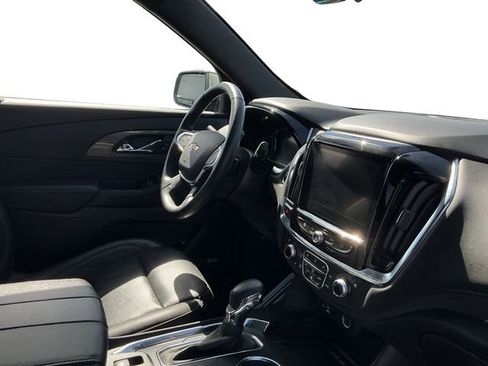 Used 2024 Chevrolet Traverse High Country w/ LPO, Floor Liner Package image 10