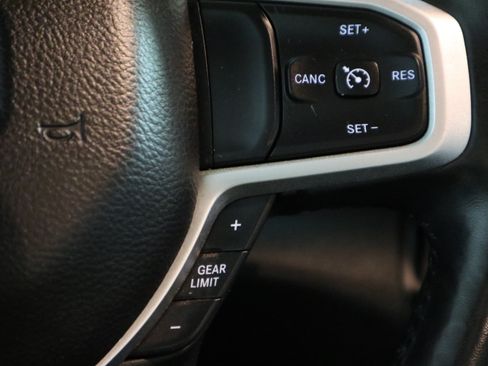 Used 2020 RAM 1500 Big Horn AWD/4WD image 29