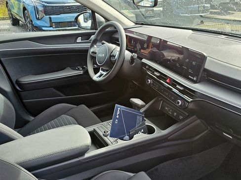 New 2026 Kia K5 LXS image 10