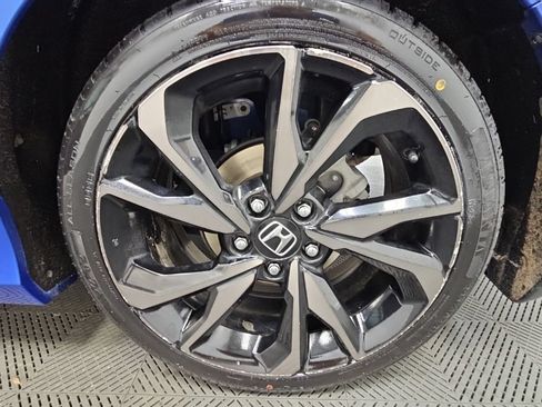 Used 2019 Honda Civic Sport image 38