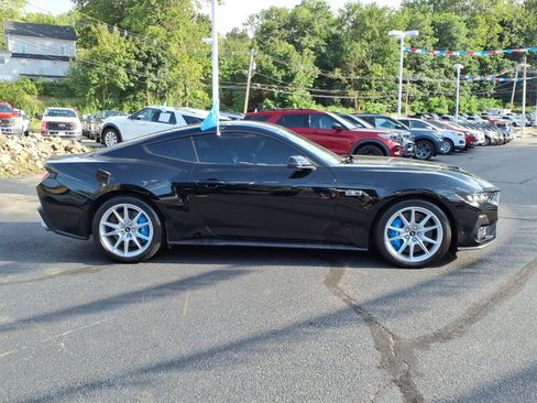 Certified 2024 Ford Mustang GT Premium RWD image 9