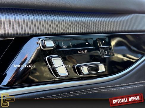 Used 2022 Jeep Grand Wagoneer Series II image 16