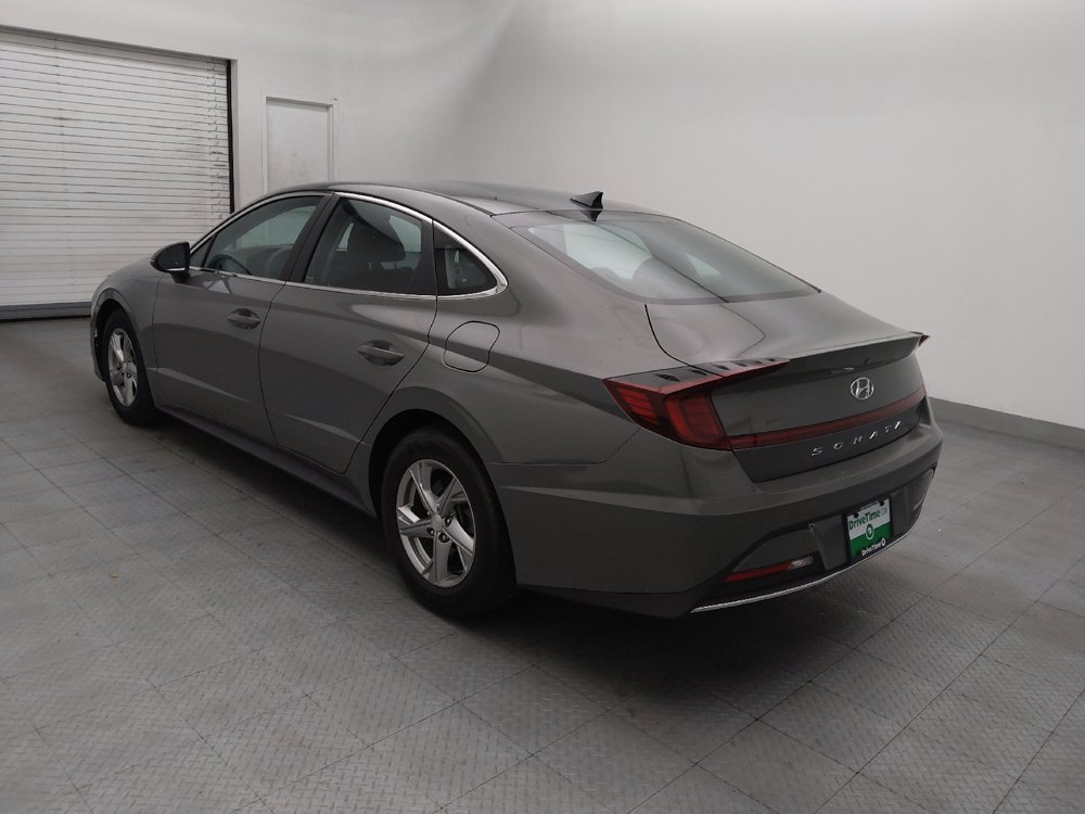 Used 2023 Hyundai Sonata SE w/ Preferred Accessory Package FWD image 3