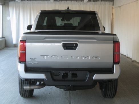 New 2025 Toyota Tacoma SR5 image 7