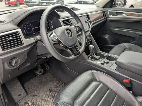 Used 2019 Volkswagen Atlas SEL Premium image 10