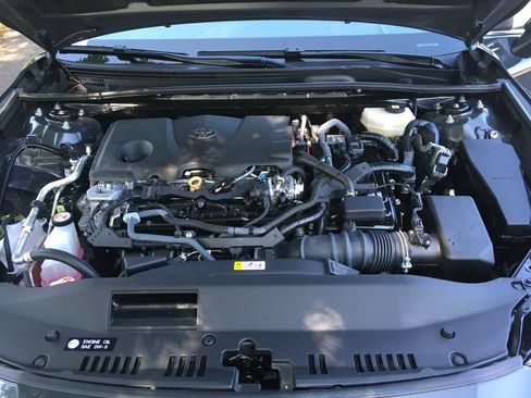 Used 2025 Toyota Camry XLE w/ Premium Package AWD/4WD image 13