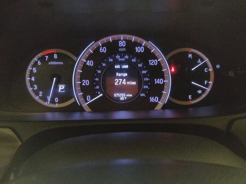 Used 2016 Honda Accord Touring image 23