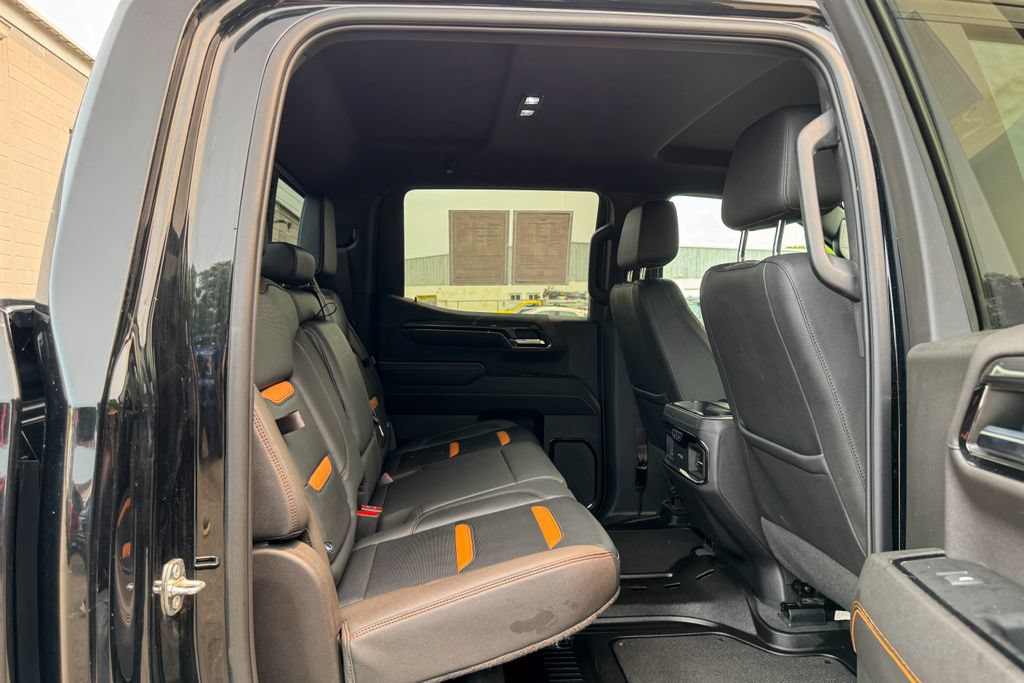 Used 2023 GMC Sierra 1500 AT4 w/ AT4 Premium Package AWD/4WD image 15