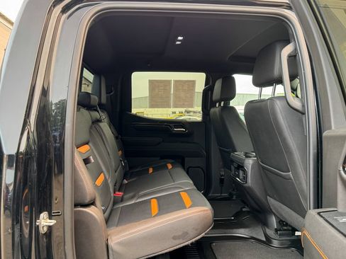 Used 2023 GMC Sierra 1500 AT4 w/ AT4 Premium Package AWD/4WD image 15